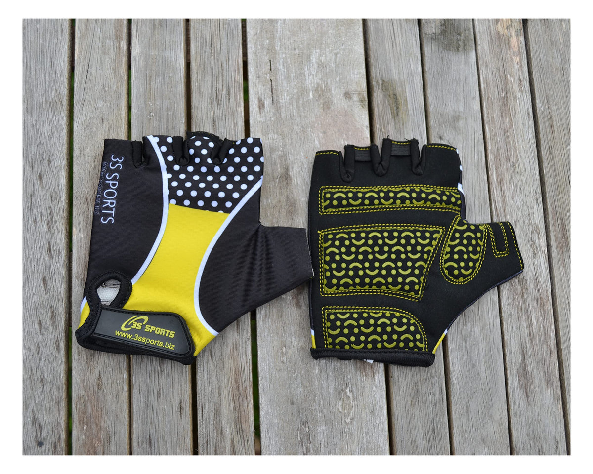 3S Sports Kids Padded Cycling Gloves Half Finger Mountain Bike Road MTB Biker Glove Cycle Bicycle BMX Riding Sports Outdoor Activities Sportswear Mitten for Boys and Girls